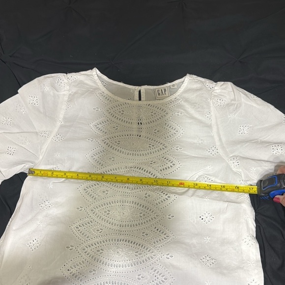Gap Puff Sleeve Eyelet Blouse - Picture 11 of 16